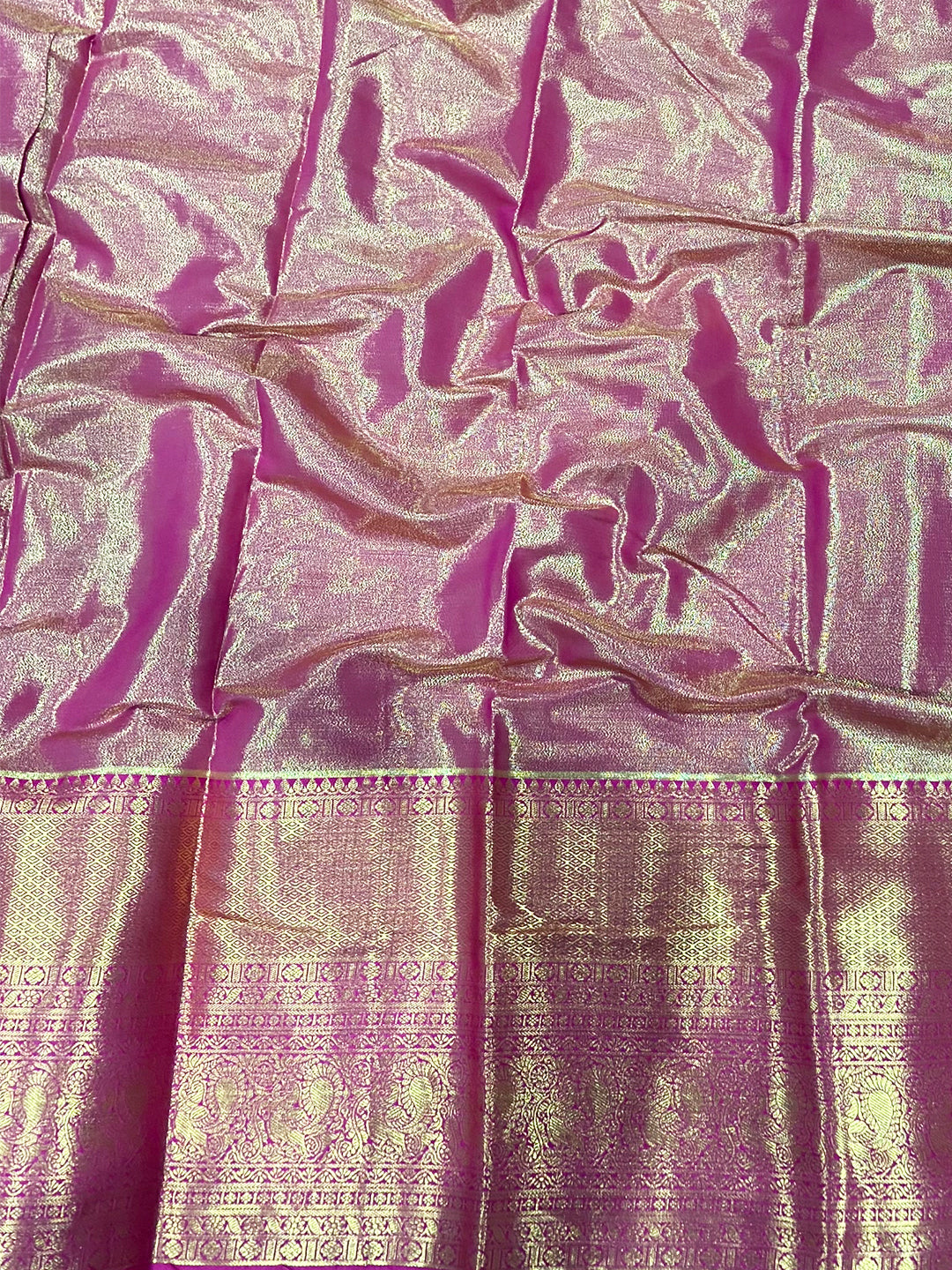 Elegant Banarasi Zari Woven Silk Saree