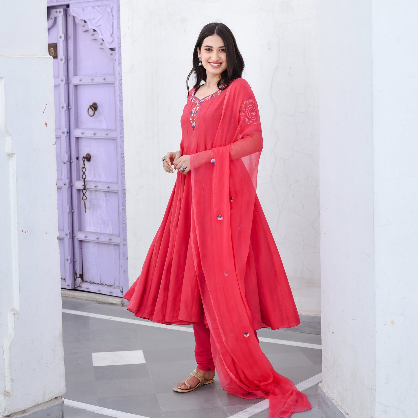 AADHIRA SUIT SET