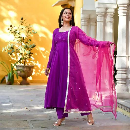 ANUSHKA SUIT SET