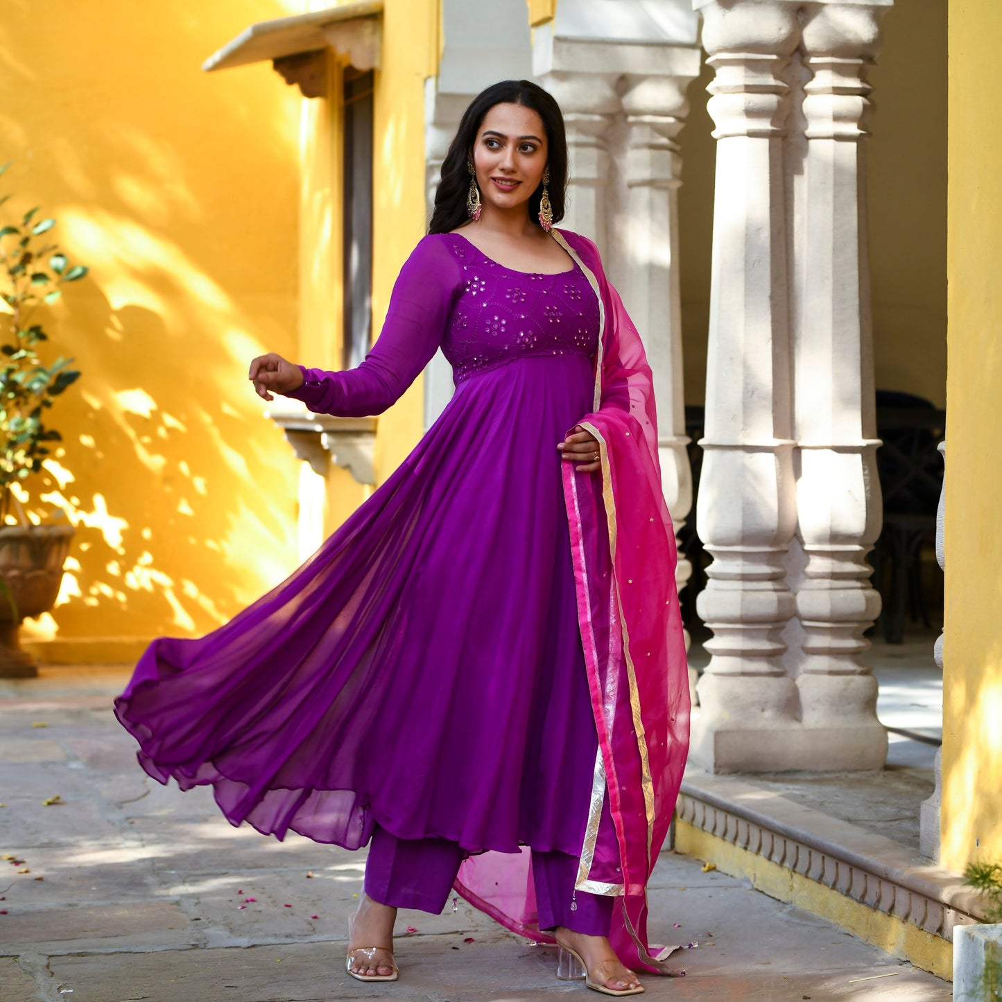 ANUSHKA SUIT SET