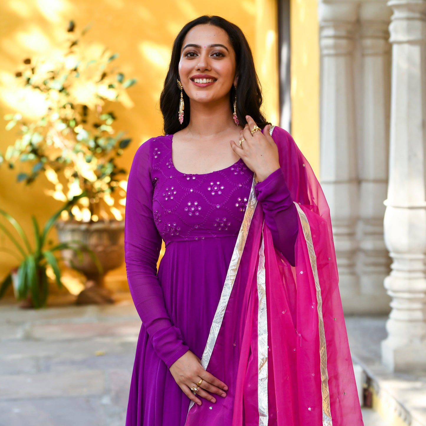 ANUSHKA SUIT SET