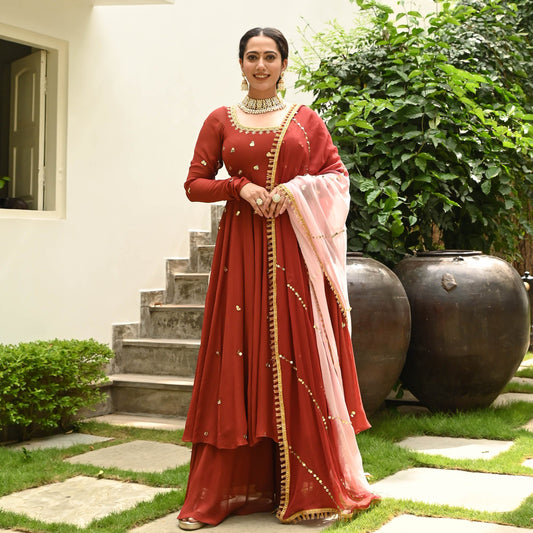 AABHA SUIT SET