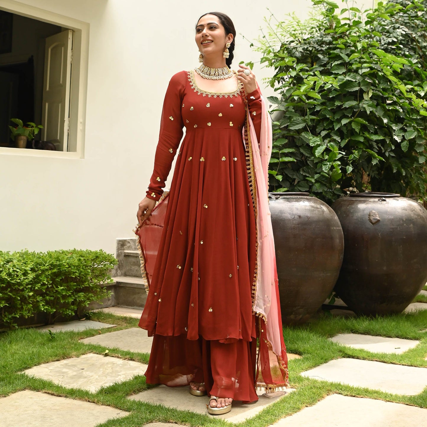 AABHA SUIT SET