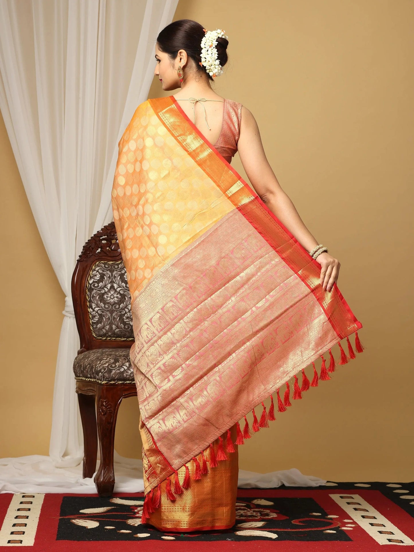 Banarasi Kanchi Pattu Polka Dots Festive Wear Saree