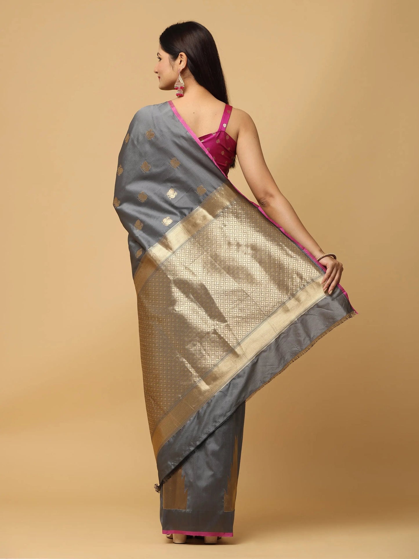 Banarasi Katan Silk Grey Colour Kanchi Zari Weaving Saree