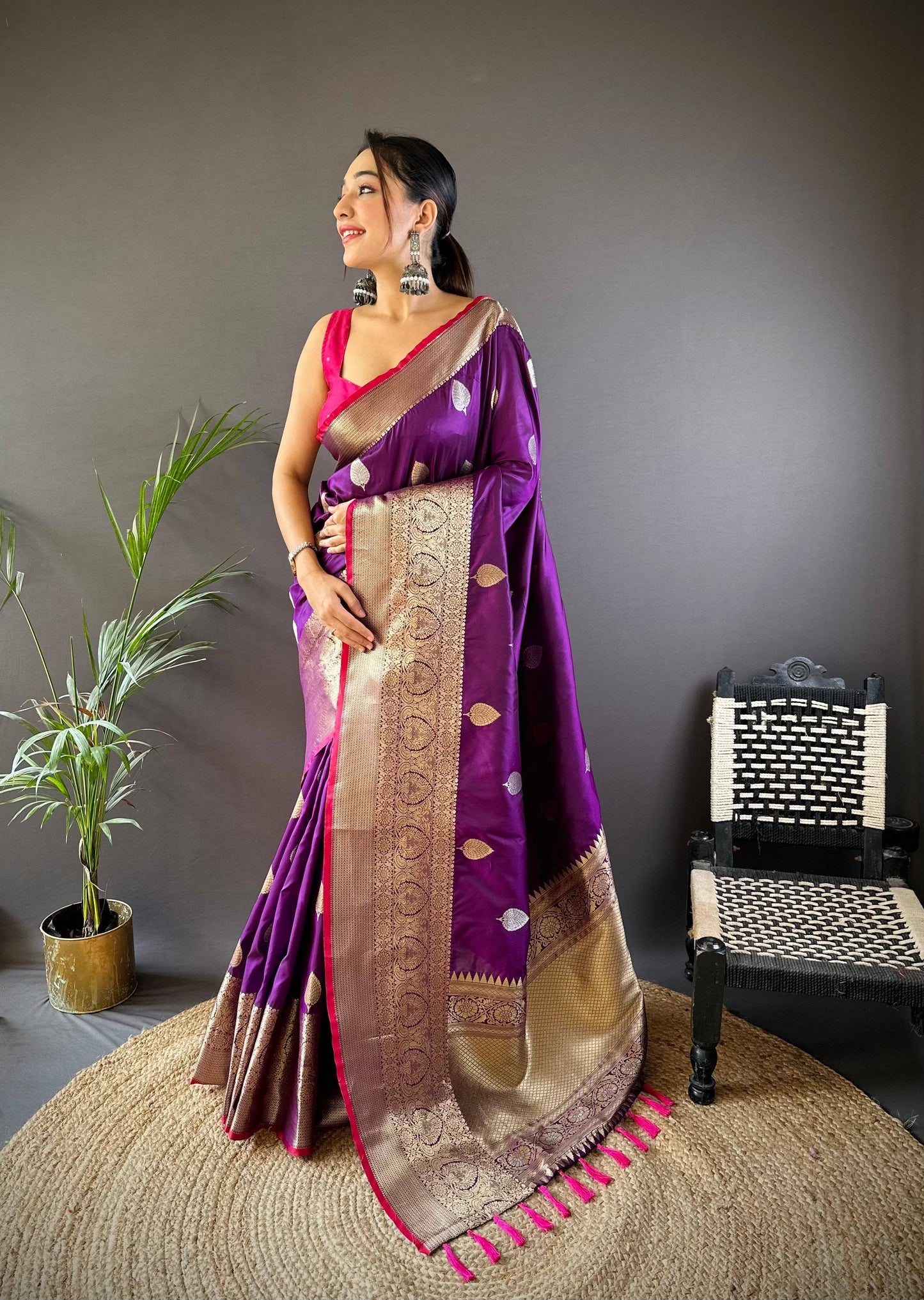 Banarasi Kanchi Zari Weaving Soft Silk Saree