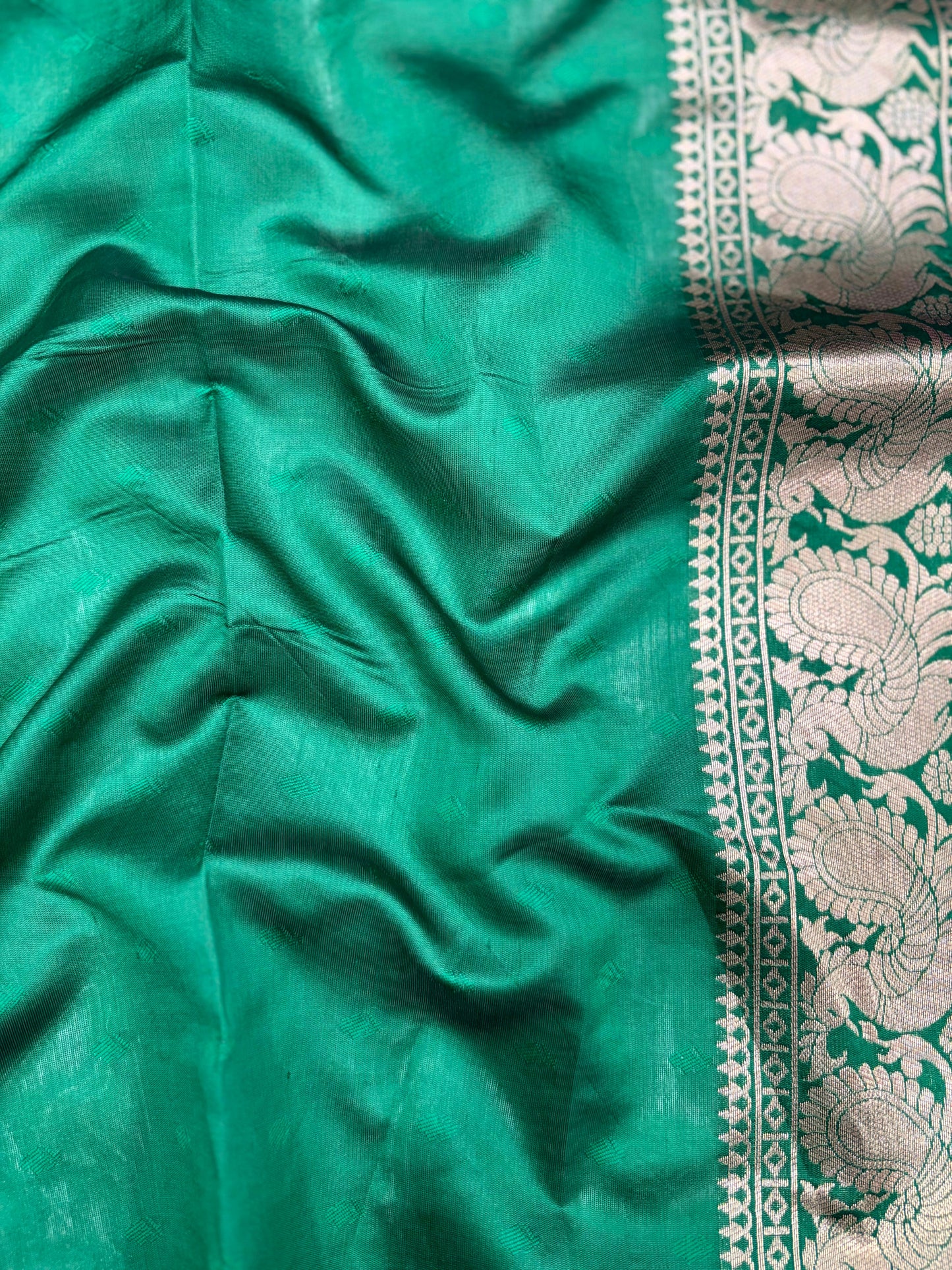 Purple Silver Zari Butta Kanjivaram Silk Saree by My Store