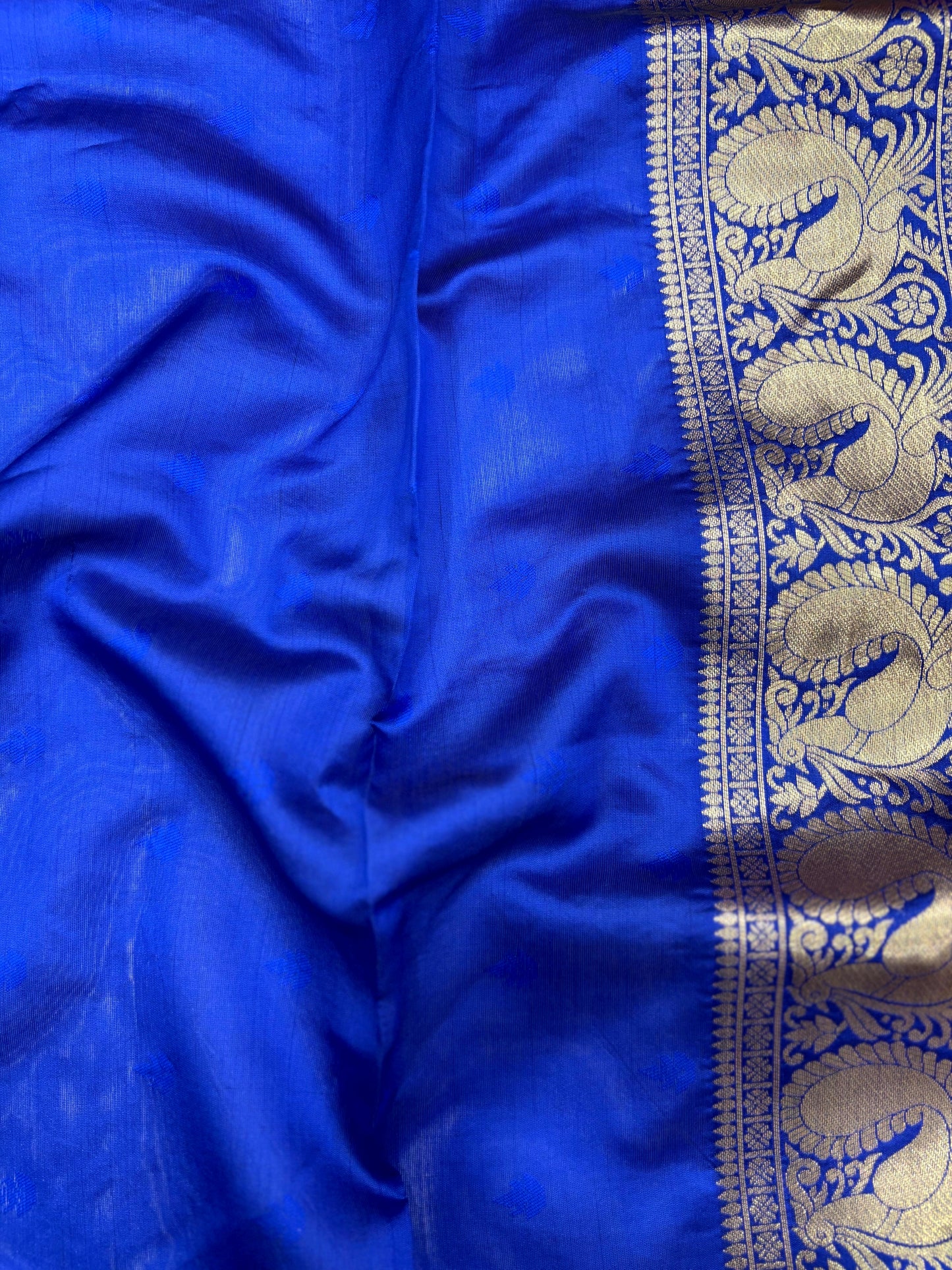 Wine Banarasi Silver Buttas Zari Weaving Saree