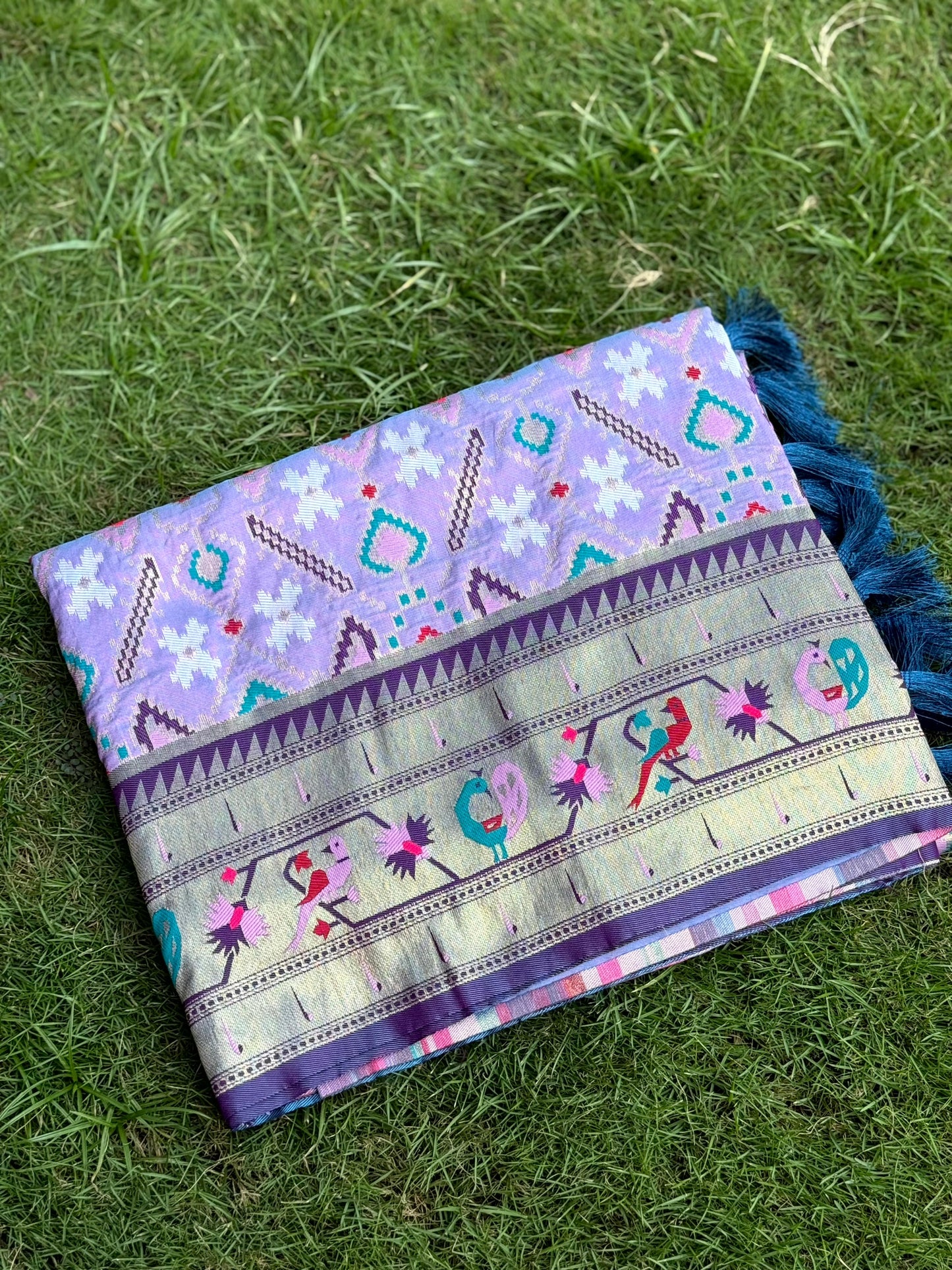 Light Lavender Patola Silk Zari Weaving Saree by My Store