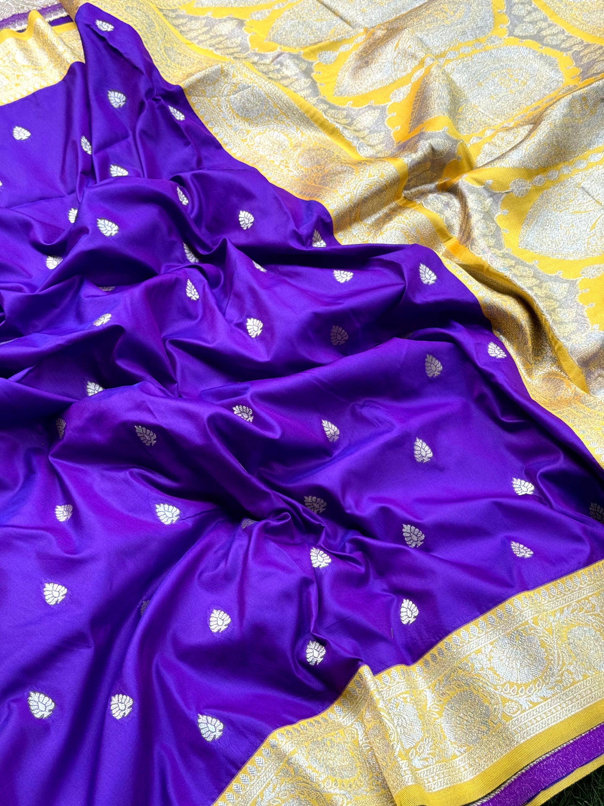 Purple Soft Silk Feather Saree by My Store