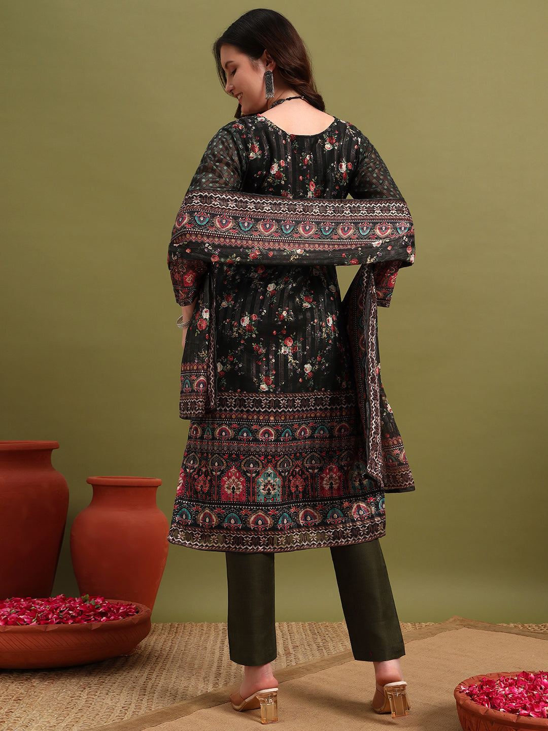 Mehendi Green Printed Kurta Set with Dupatta & Pants – Stylish Ethnic Wear