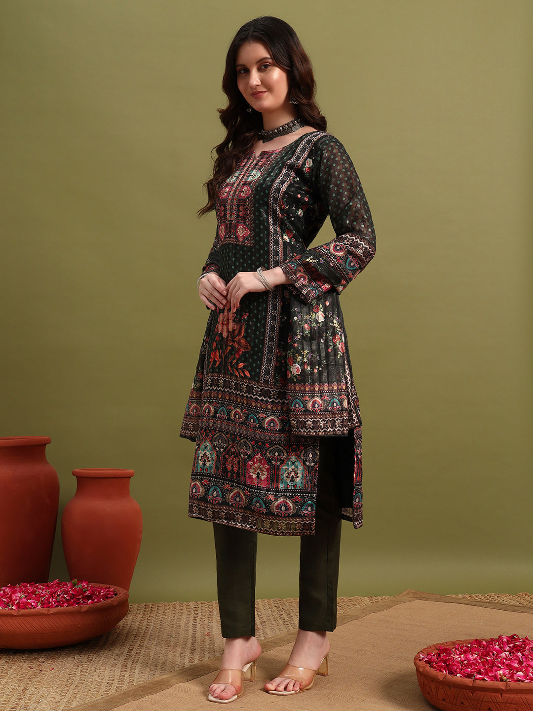 Mehendi Green Printed Kurta Set with Dupatta & Pants – Stylish Ethnic Wear