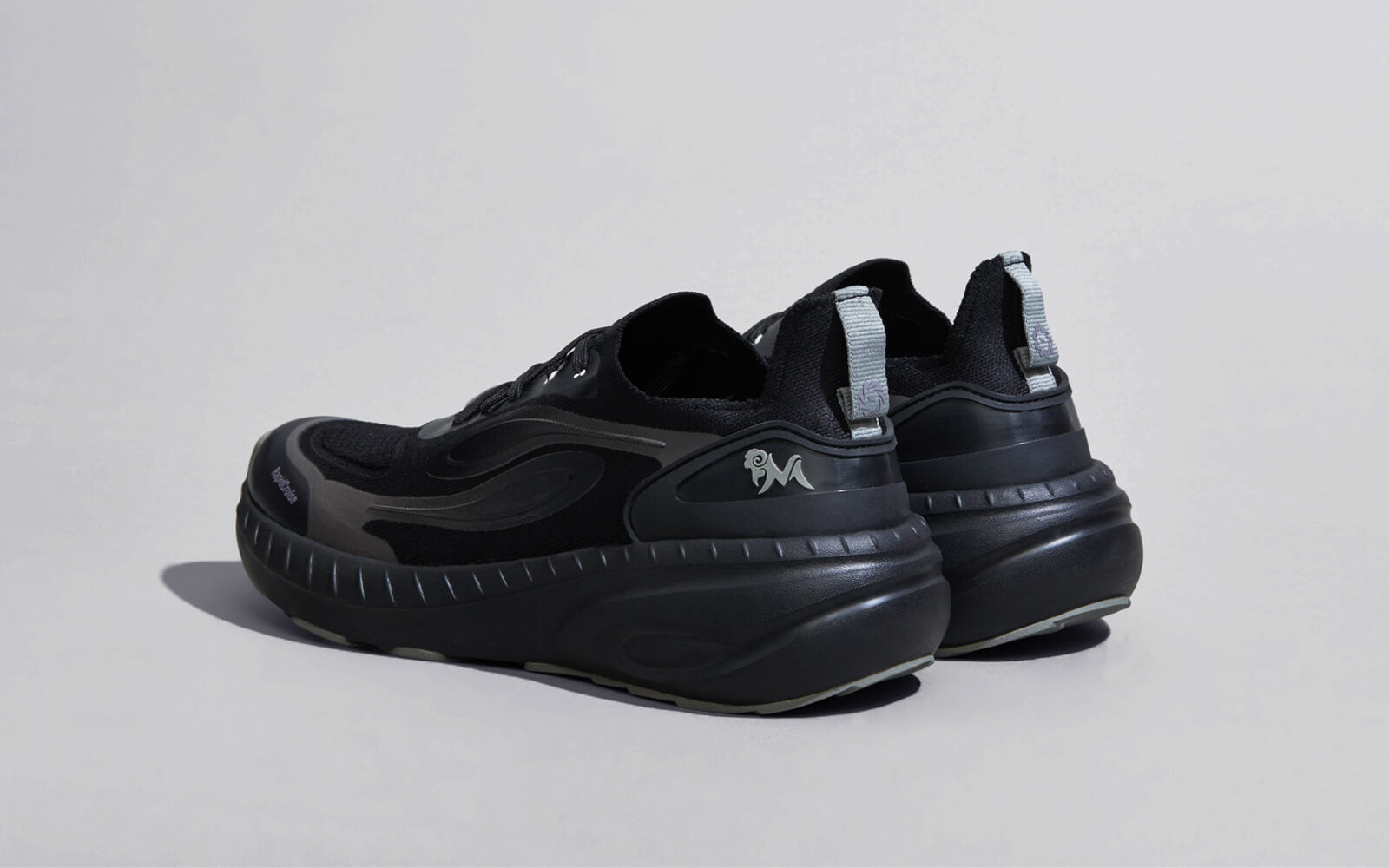 Begin Walk - Cruise : Black by My Store