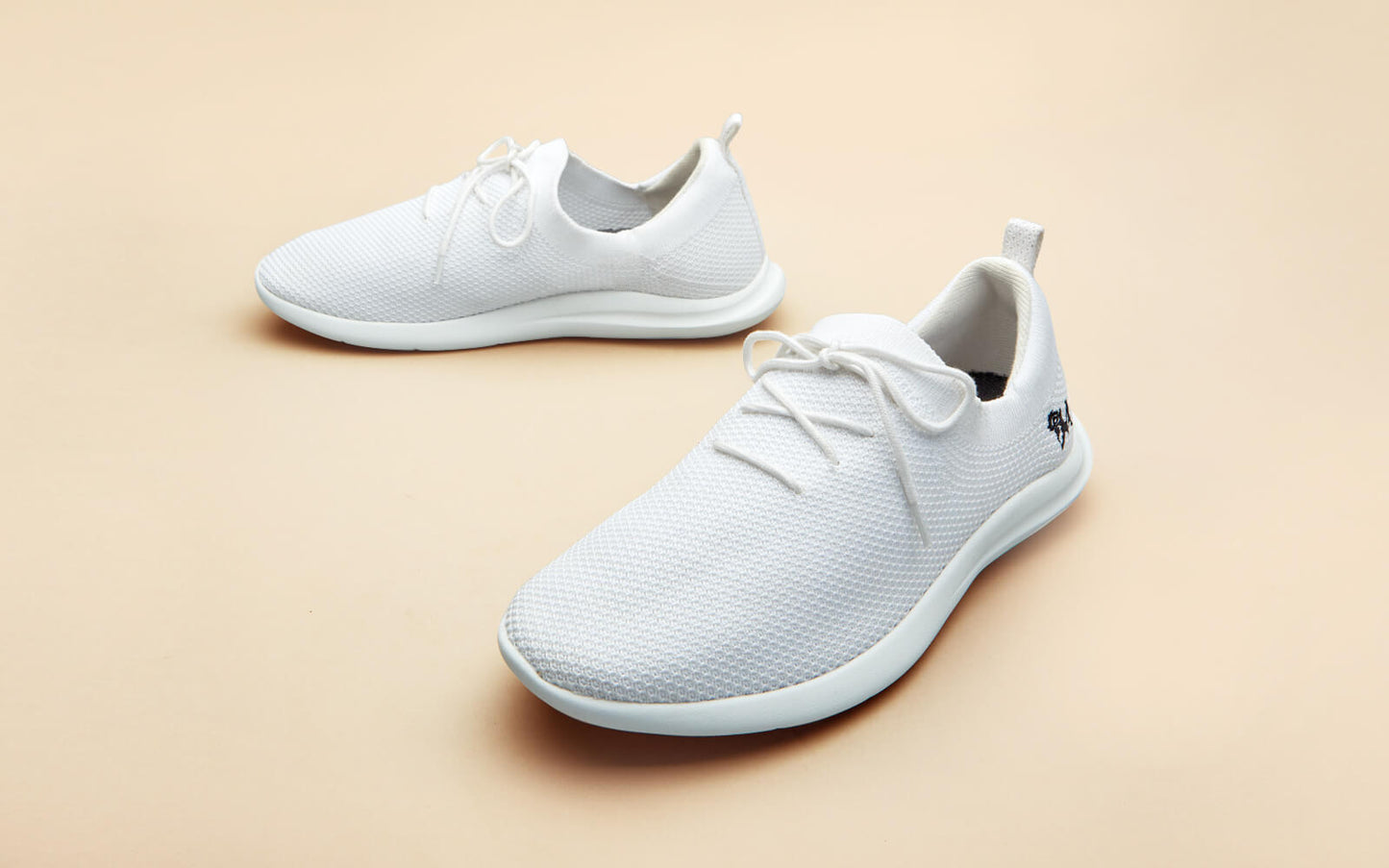 ReLive Knit Sneakers : Brilliant White by My Store