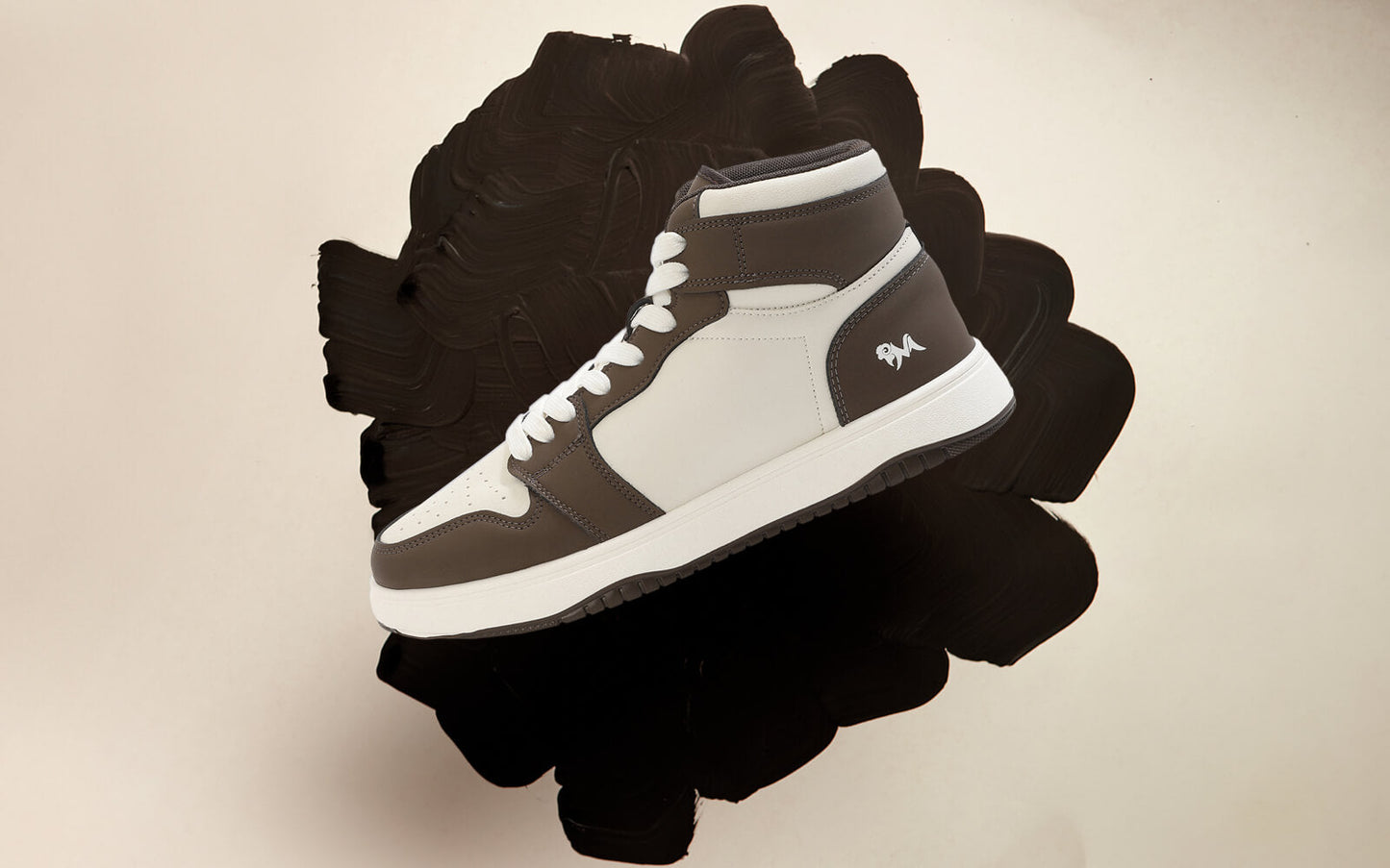 Character High Top : Ivory-Brown by My Store