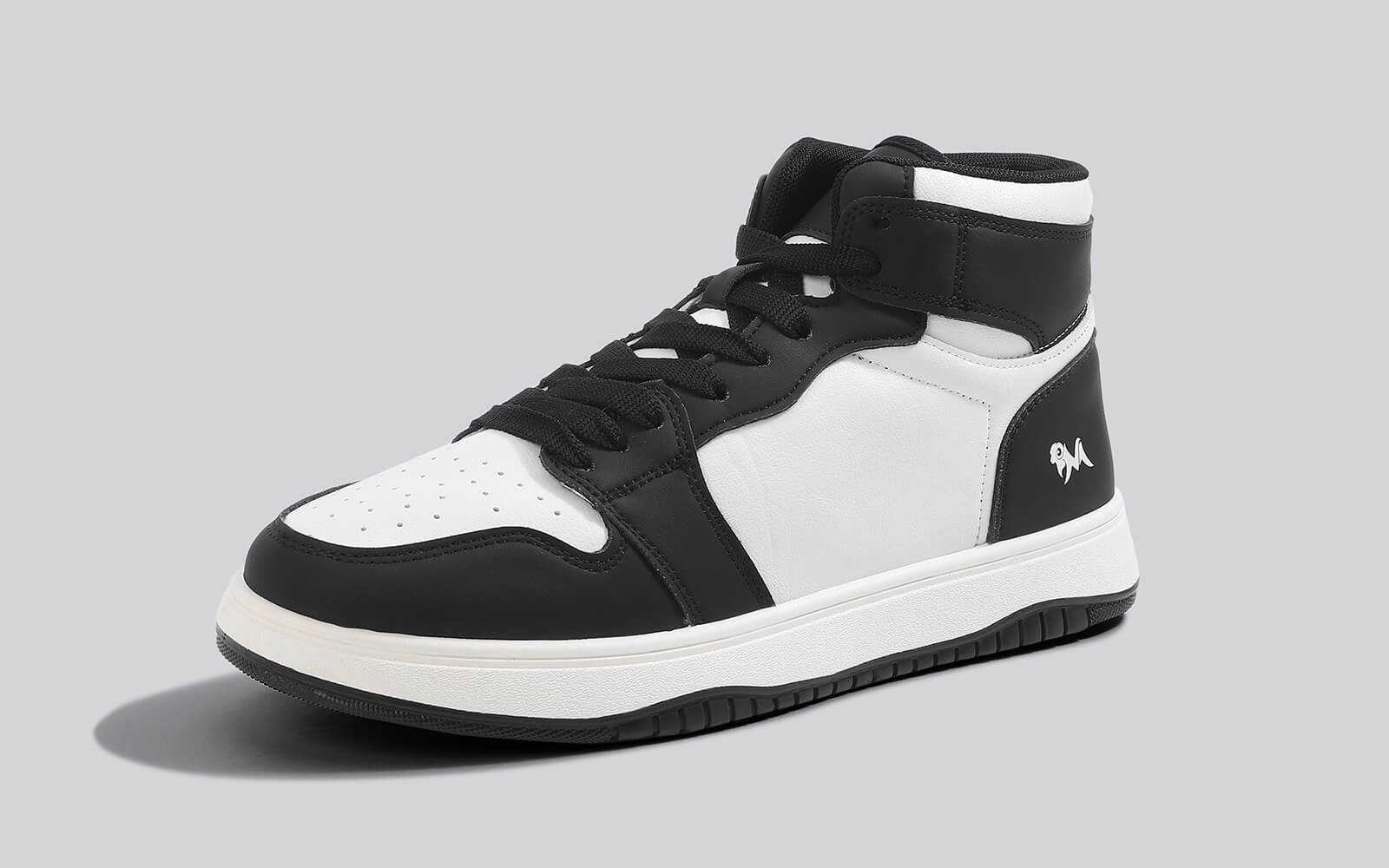 Character High Top : Black-White by My Store