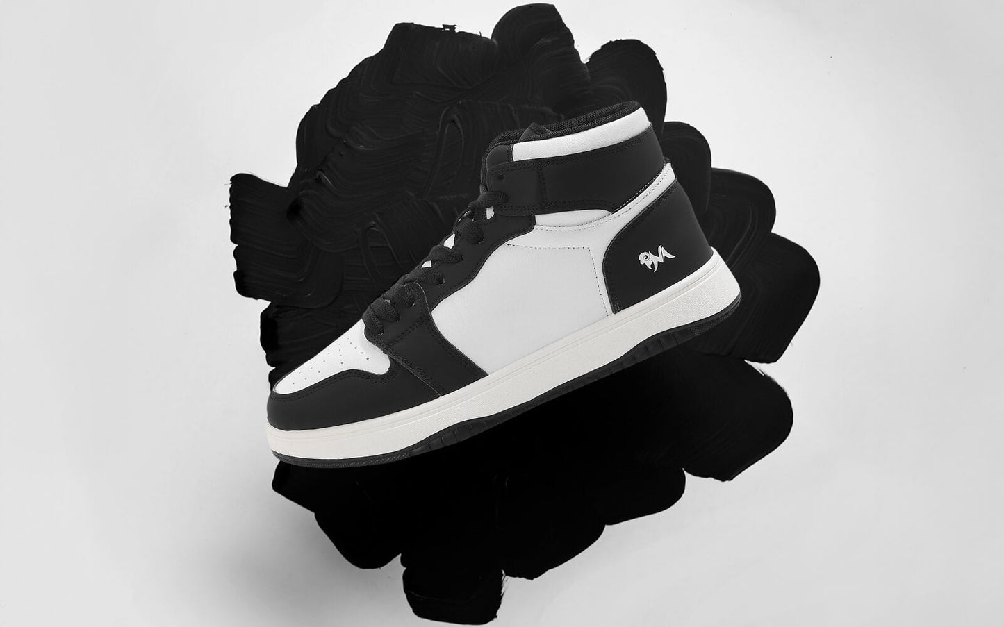 Character High Top : Black-White by My Store