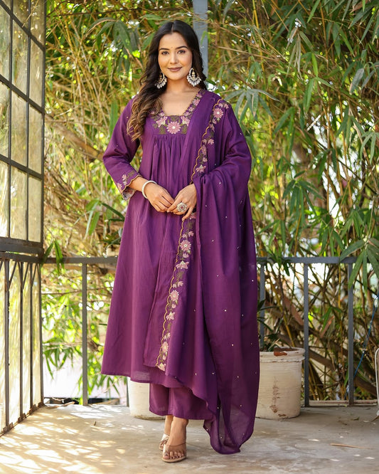 Ethenic Purple Kurta Set For Women