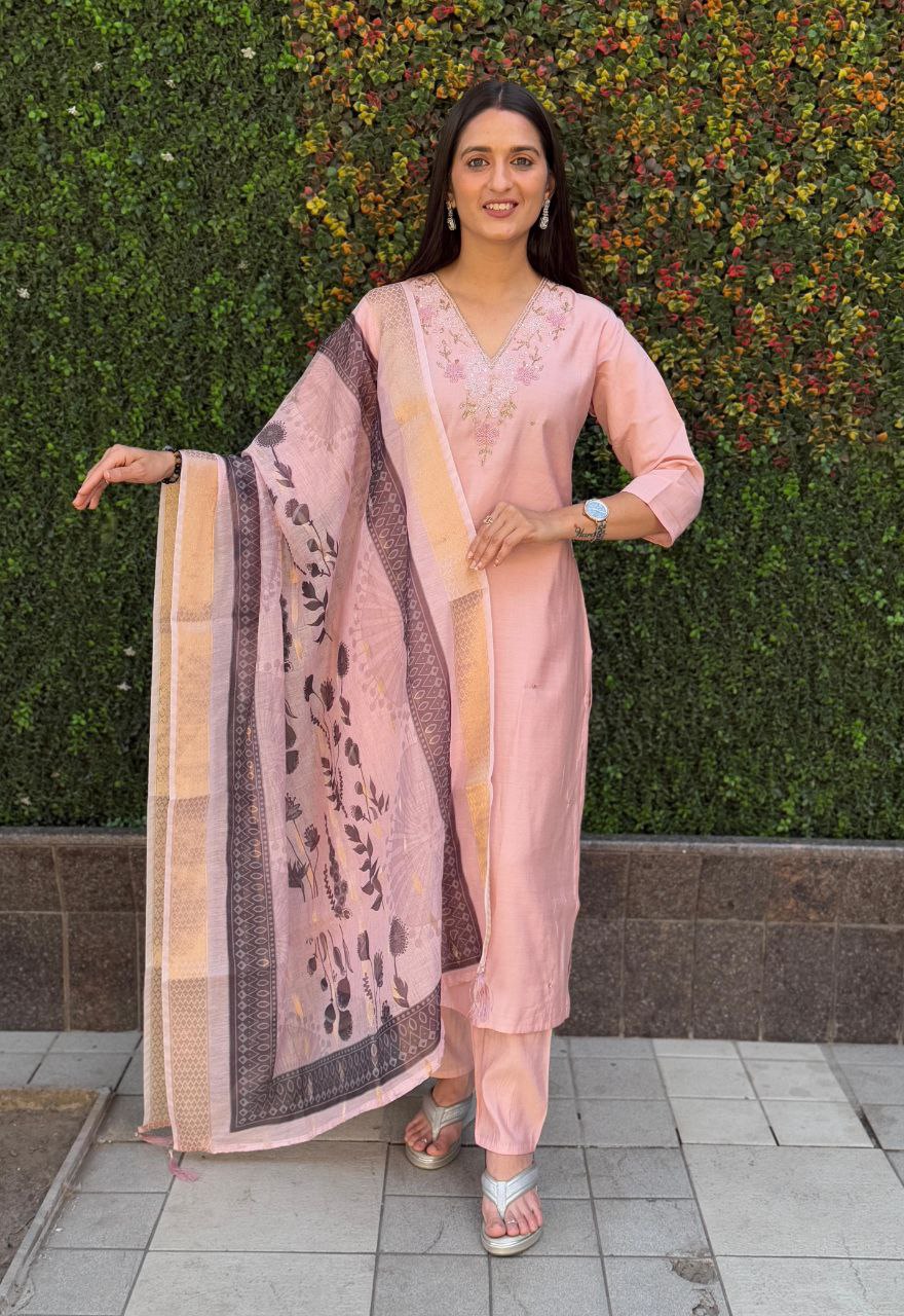 Classic Pink Kurta Set For Women