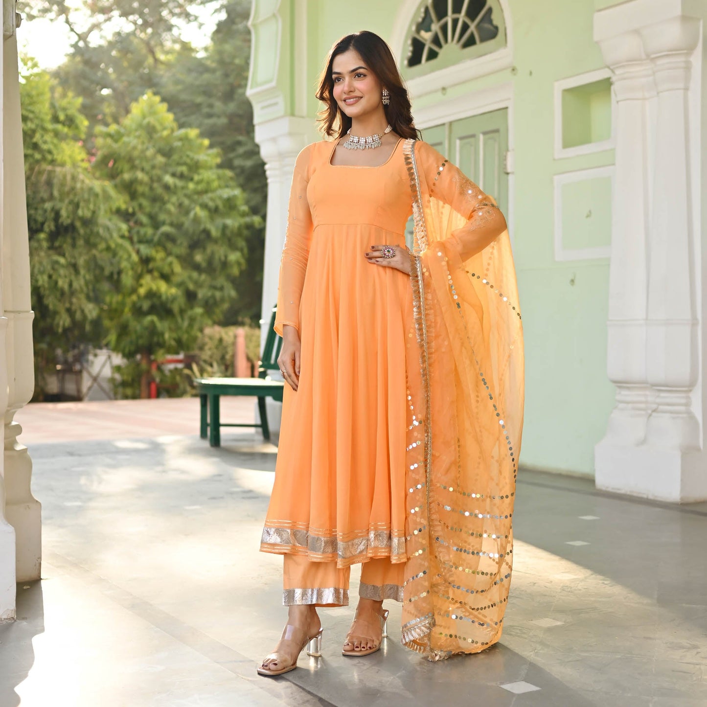 VANDANA SUIT SET