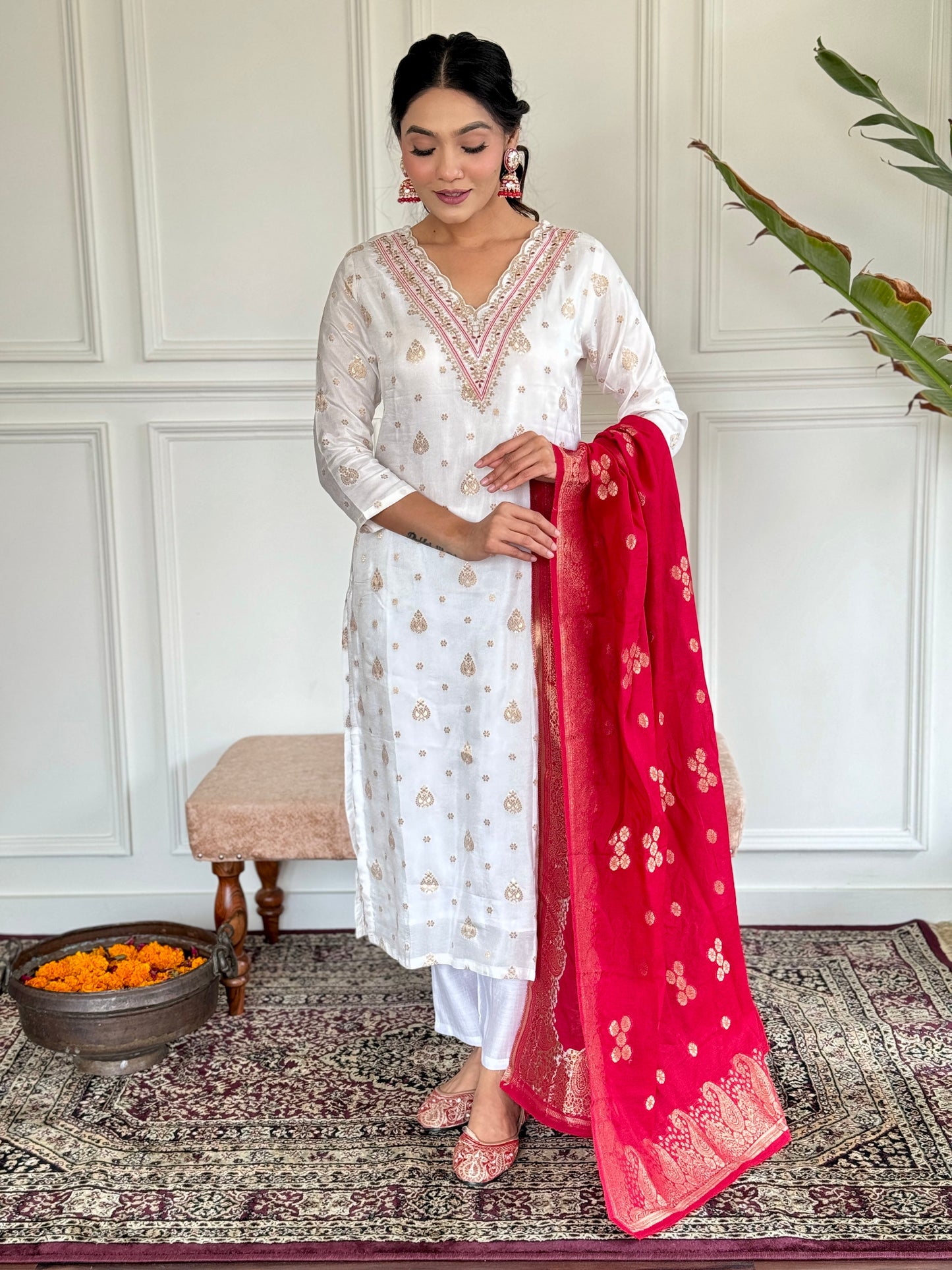 Pure White jaquard Kurta Set – Classic Comfort & Sophistication