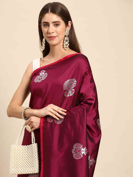 Banarasi Zari Silk Saree With Ethnic Motifs