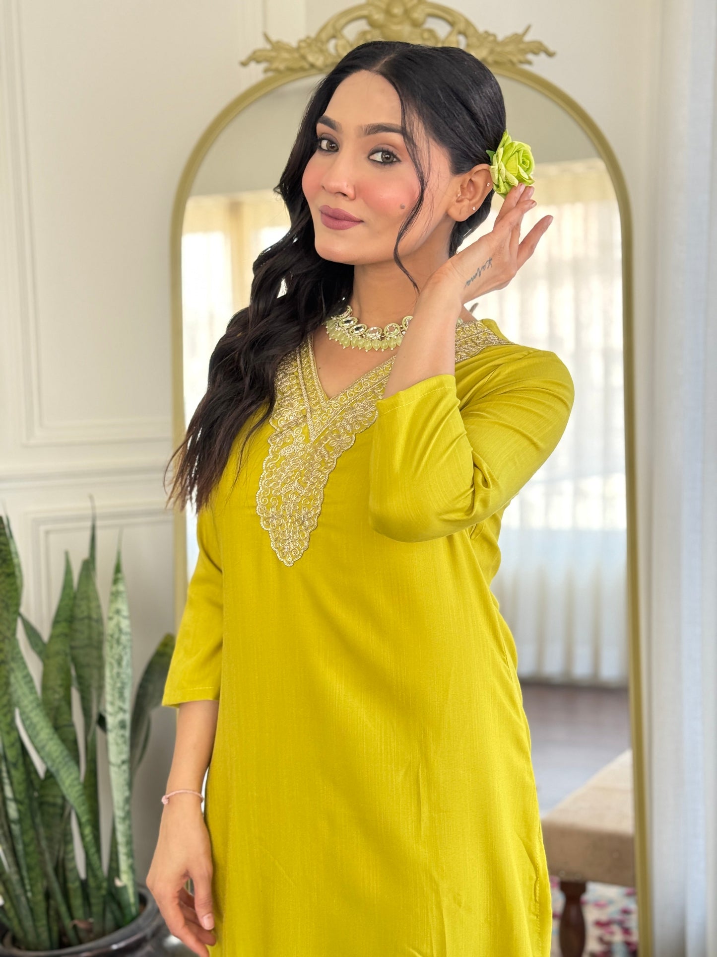 Lemon Zest – Chic and Cheerful Yellow Kurta Ensemble
